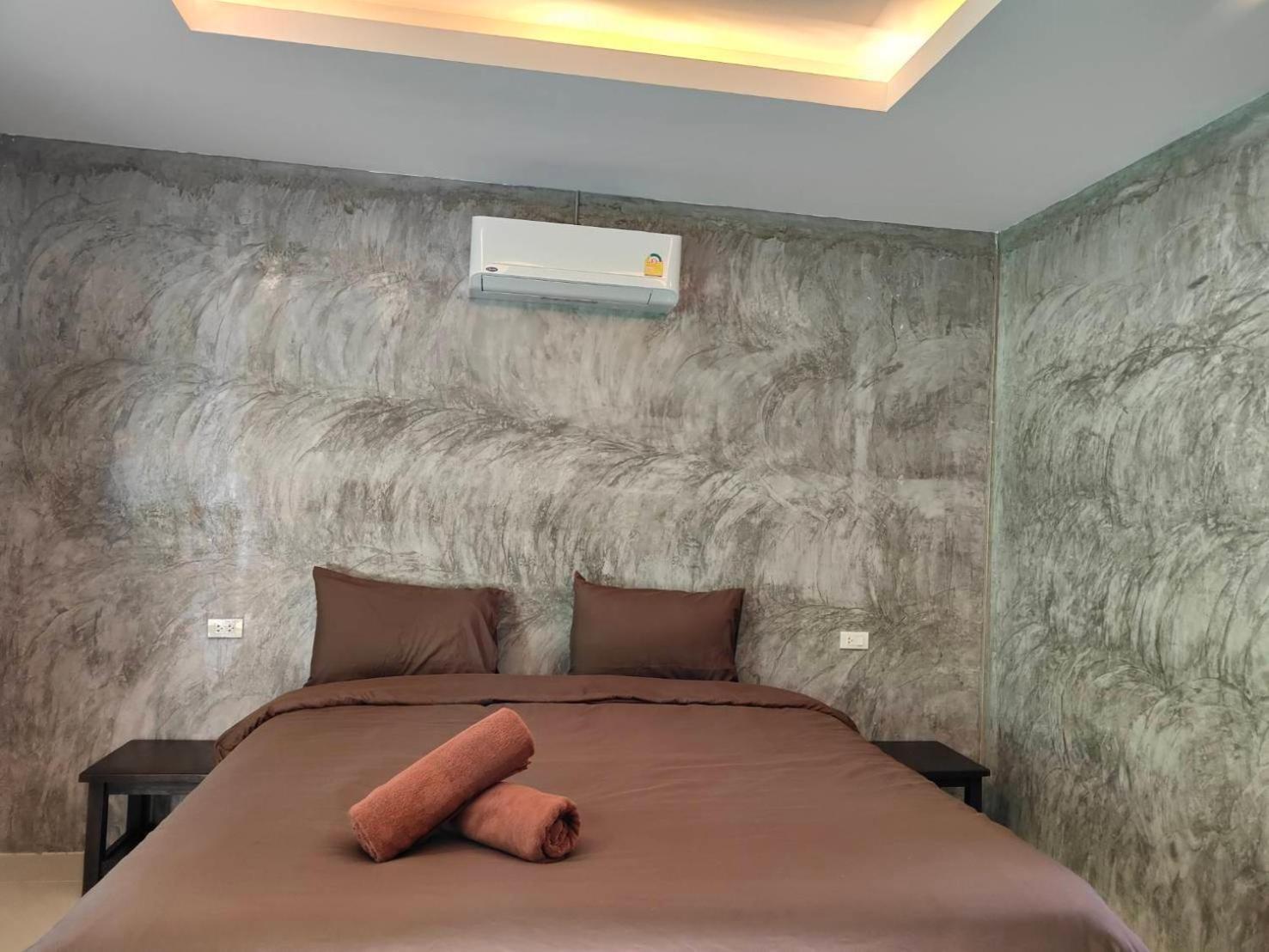 Baanchomjan Kohyaoyai Apartment Ban Nai Wat Luaran gambar