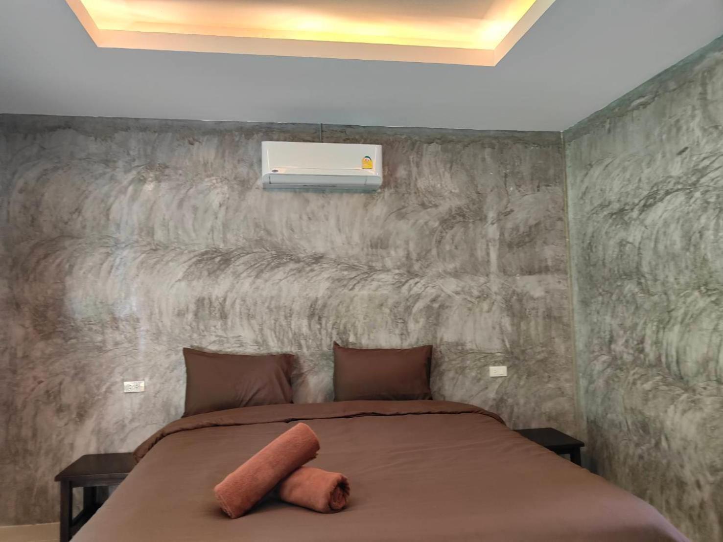 Baanchomjan Kohyaoyai Apartment Ban Nai Wat Luaran gambar